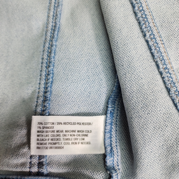 New Cat & Jack Jacket - Picture 3 of 4